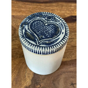 Lid Clay Jar‎ Folk Art Cottagecore Blue Heart Prestige Place Museum of American